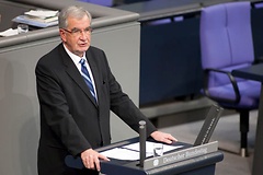 Ernst Burgbacher, FDP, sprach in der Rohstoffdebatte.