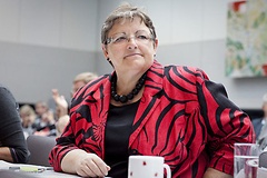 Marlene Rupprecht gehört dem Gesprächskreis Hospiz und Palliativmedizin an.