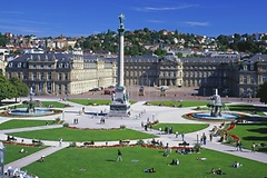 Der Schlossplatz in Stuttgart, Schauplatz des Bürgerfestes am 2. und 3. Oktober