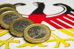 Mit einer allgemeinen Finanzdebatte eröffnet der Bundestag die Etatberatungen.