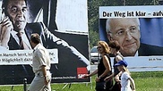 Wahlplakate zur Bundestagswahl 2002