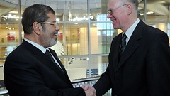 Ägyptens Staatspräsident Mohamed Mursi (links) traf Bundestagspräsident Norbert Lammert in Berlin.