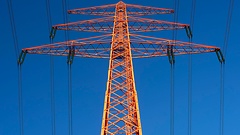 Der Bundestag debattiert über den Ausbau der Elektrizitätsnetze.
