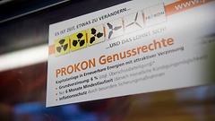 Die Firma Prokon lockte mit hohen Renditeversprechen 75.000 Anleger zum Kauf von Genussrechten. 