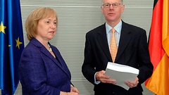 Integrationsbeauftragte Staatsministerin Prof. Dr. Maria Böhmer (CDU) und Bundestagspräsident Norbert Lammert