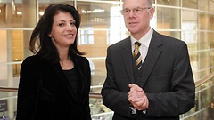 Jozefina Coba Topalli, albanische Parlamentspräsidentin und Bundestagspräsident Norbert Lammert