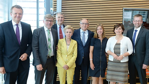 Martin Dörmann, Siegmund Ehrmann, Ulrich Petzold, Iwona Elżbieta Śledzińska-Katarasińska, Jerzy Fedorowicz, Yvonne Magwas, Ute Bertram, Burkhard Blienert 