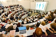 Anatomie-Hörsaals der Medizinischen Fakultät an der Martin-Luther-Universität Halle-Wittenberg 