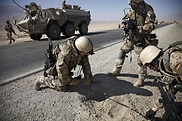 Bundeswehrsoldaten auf Minensuche in Nordafghanistan