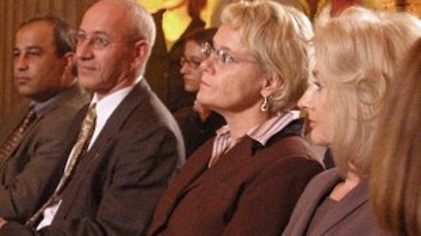 von rechts nach links: Dr. Astrid E. Wokalek, Bundeszentrale für politische Bildung, Dr. h.c. Susanne Kastner, Bundestagsvizepräsidentin, Alex G. Ehlson, International Relations Director Europe, Mohammed Darawshe, Sprecher von Givat Haviva