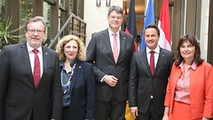 Bernhard Kaster, Daniela de Ridder, Patrick Schnieder, Premierminister Xavier Bettel, Mechthild Heil