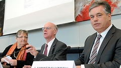 Marlene Rupprecht (rechts), Norbert Lammert (Mitte), Clemens Lammerskitten (rechts)