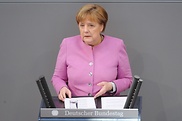 Bundeskanzlerin Angela Merkel während ihrer Regierungserklärung