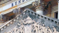 Portale des Bundestages und Bundesrates