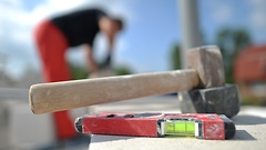 Die Linke wendet sich gegen die Befristung von Arbeitsverhältnissen.