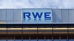 Als Experten sind Marita Hilgenstock von RWE und Peter Kusterer von IBM geladen.