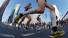 Läufer bei einem Marathon in Berlin.