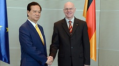 Nguyen Tan Dung, Norbert Lammert