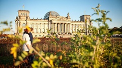 Reichstagsgebäude im Herbst