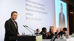 Bundesinnenminister Friedrich auf der Weltsportministerkonferenz in Berlin