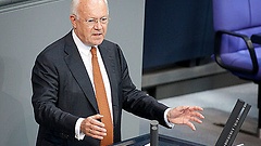 Dr. Hans-Peter Uhl (CDU/CSU )
