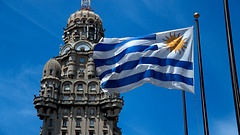 Palacio Salvo an der Plaza Independencia in Montevideo, Uruguay