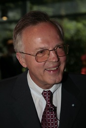 Prof. Dr. Dr. h. c. mult. Horst Möller
