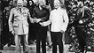 Der britische Premierminister Winston Churchill, der amerikanische Präsident Harry S. Truman und der sowjetische Staatschef Josef W. Stalin (v.l.n.r.) während der Potsdamer Konferenz, Foto: Heinz-Ulrich Röhnert, Juli 1945