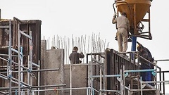 Bauarbeiter beim Wohnungsbau