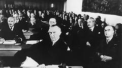 Der Parlamentarische Rat tagte vom 1. September 1948 bis zum 23. Mai 1949 in Bonn.