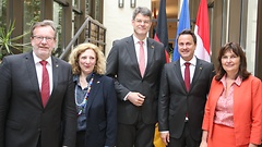 Bernhard Kaster, Daniela de Ridder, Patrick Schnieder, Premierminister Xavier Bettel, Mechthild Heil