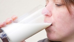 Ein zu geringer Preis für Milch belastet die Landwirte.